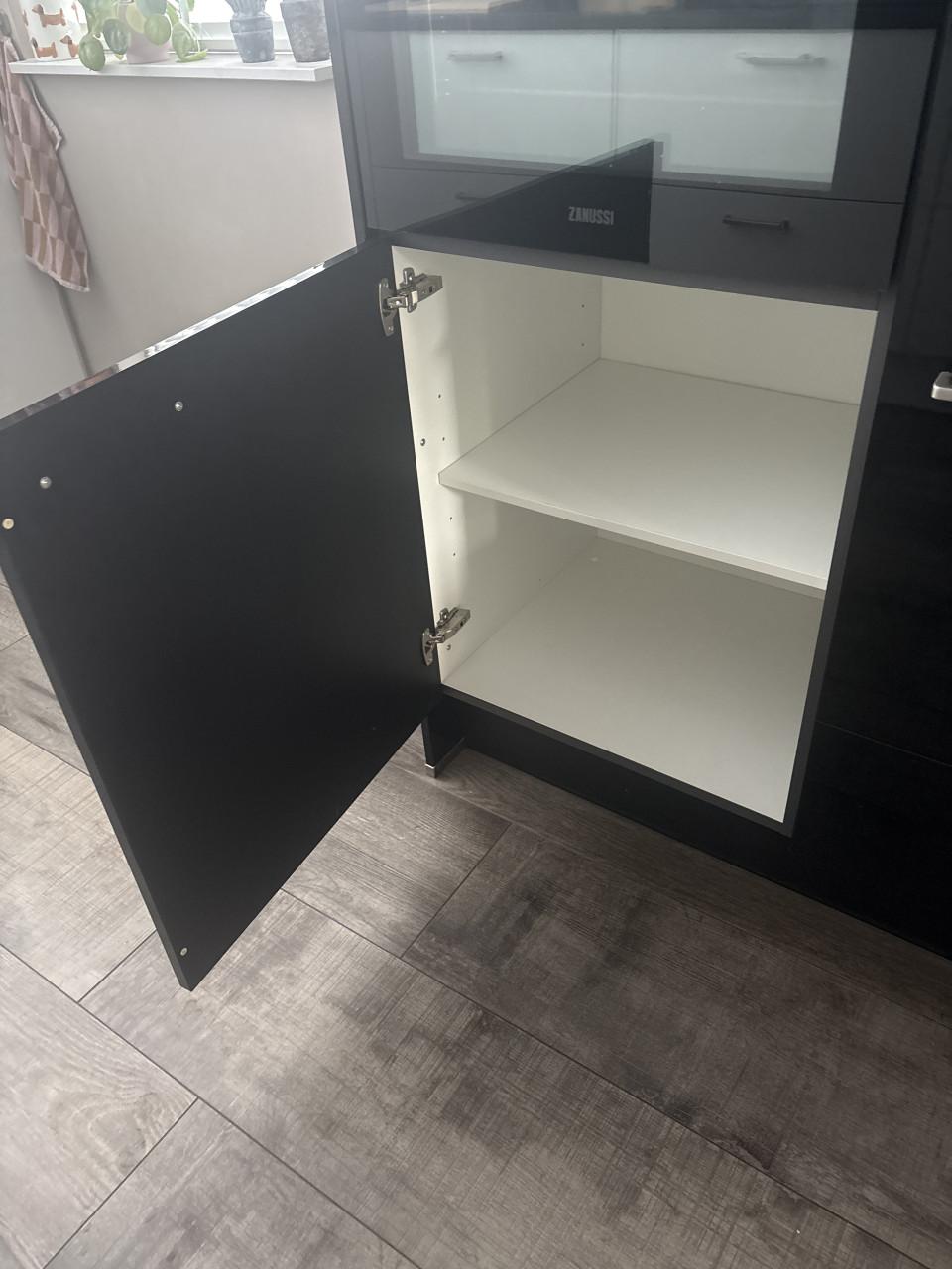 Keukenblok incl luchtoven en koelkast