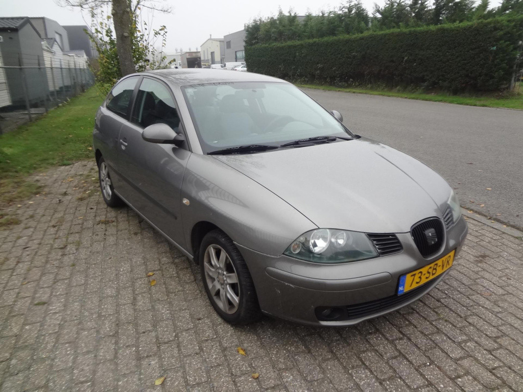 Seat Ibiza 1.4-16v stylance