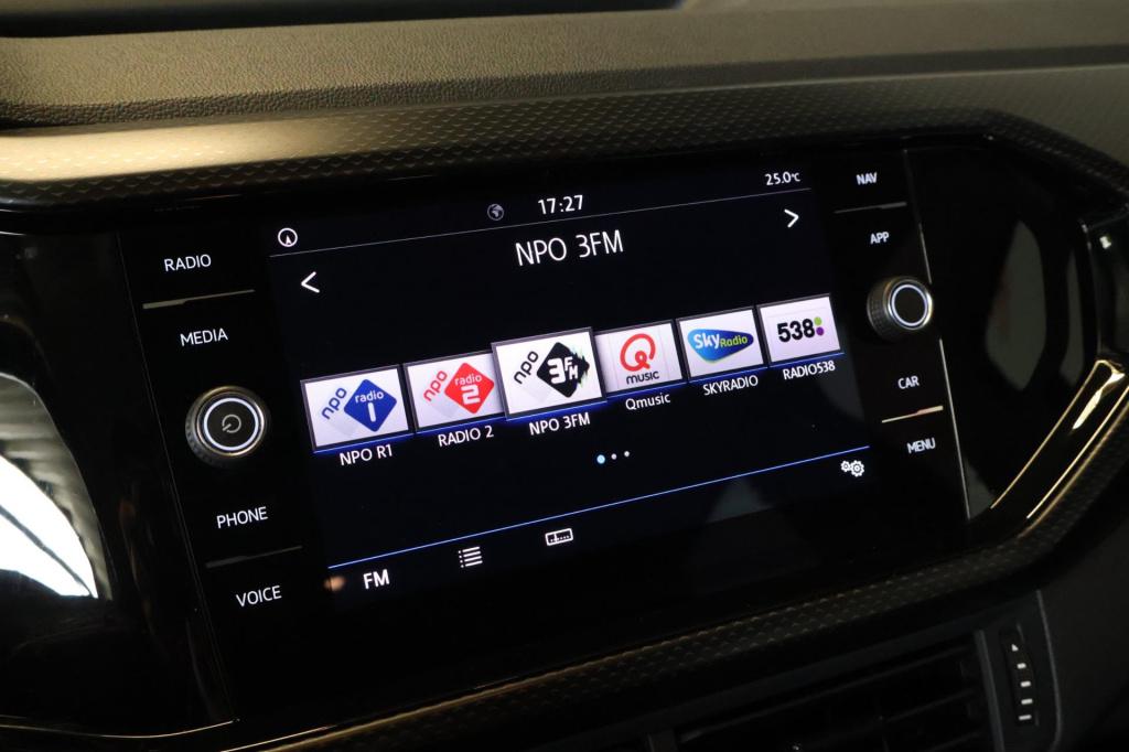 Volkswagen T-cross 1.0 tsi life business nl auto, appconnect, pdc v+a, acc,