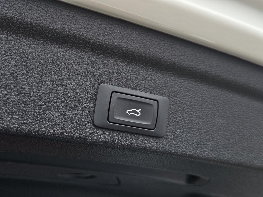 Audi Q3 sportback 35 tfsi pro line business | pano | cruisec.