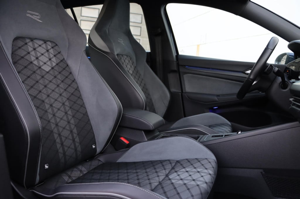 Volkswagen Golf variant 1.5 etsi r-line 150pk dsg7