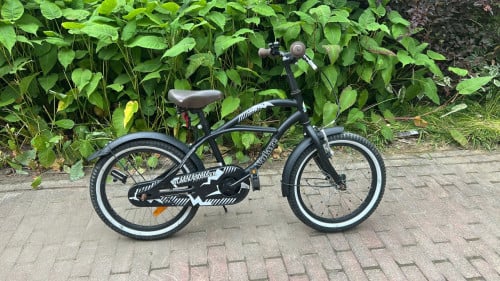 Volare Black Cruiser 18inch