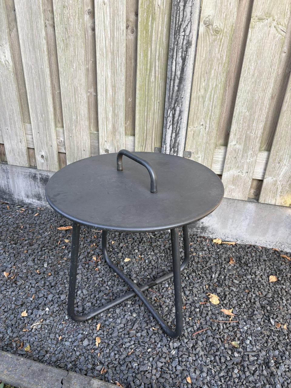 Bijzettafel tuin donker antraciet metaal