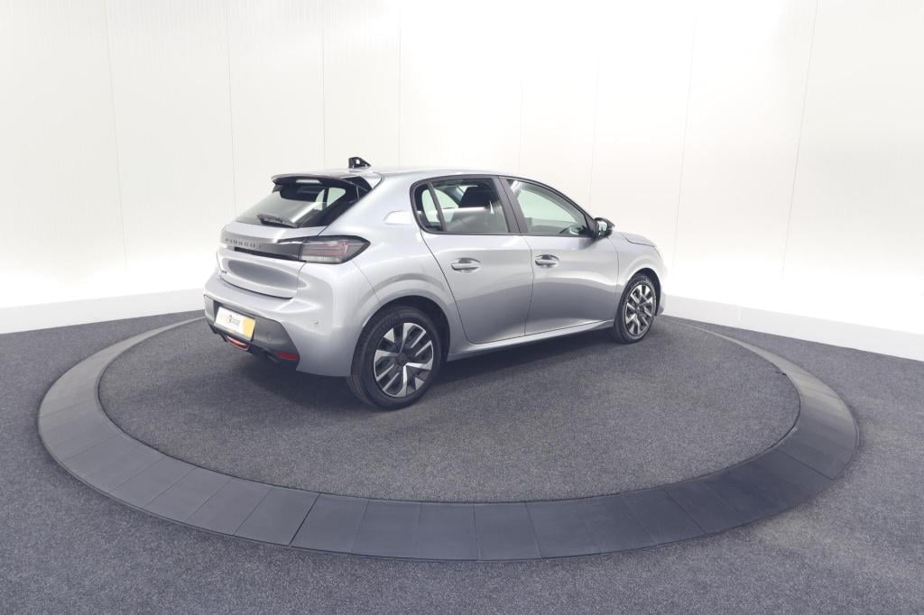 Peugeot 208 puretech 100 active | parkeersensoren | navigatie | apple carpl