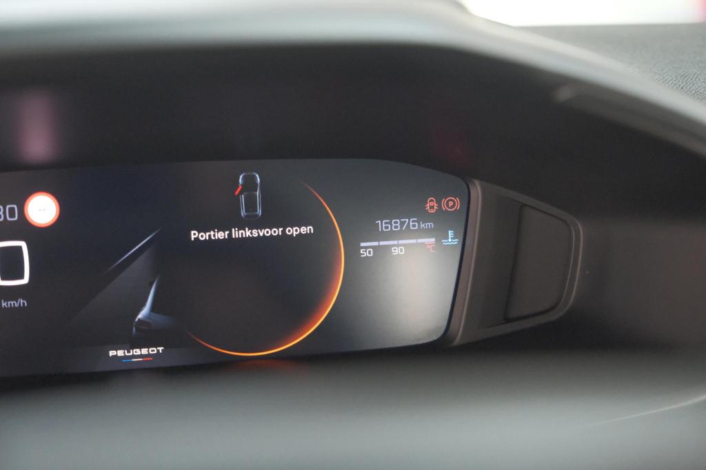 Peugeot 208 puretech 100 allure | apple carplay | parkeersensoren | climate