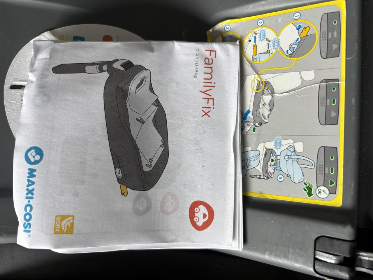 Maxi-cosi cabriofix met base