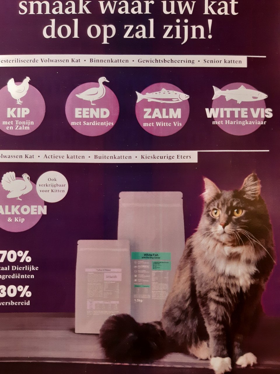 DIERVOEDERS  EN STROOISELS VOOR PAARDEN
