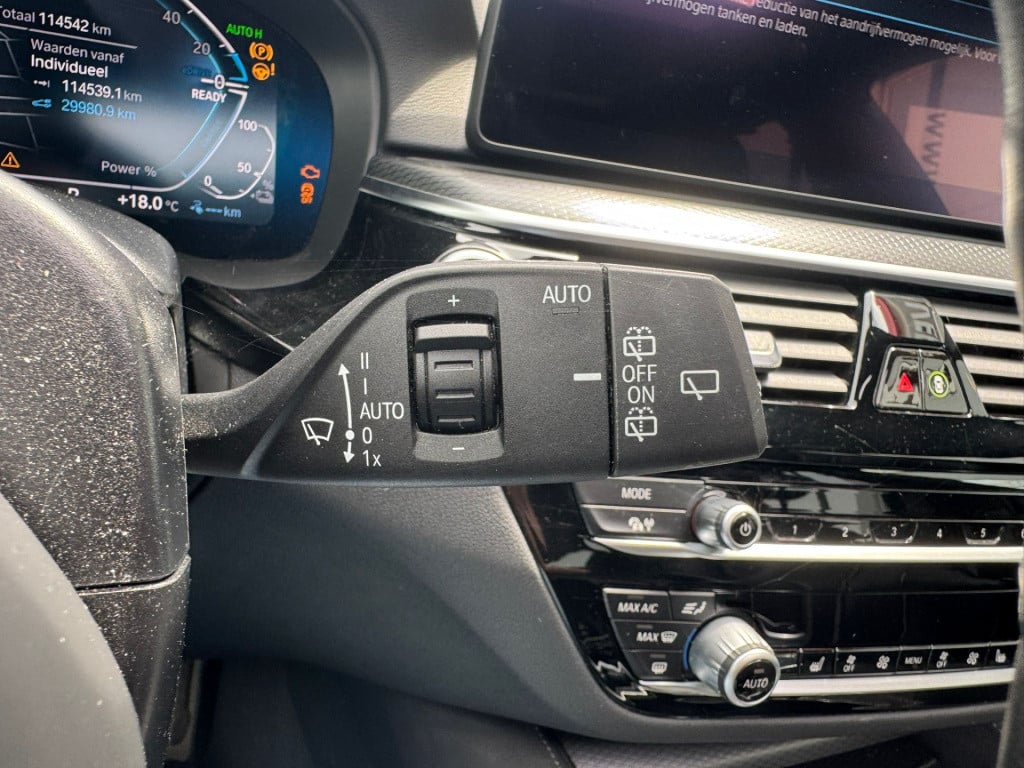 BMW 5 Serie touring 530e high executive