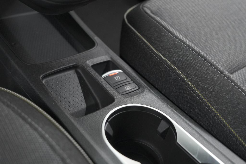 Renault Captur mild hybrid 160 edc techno | pack winter | camera | adaptiev