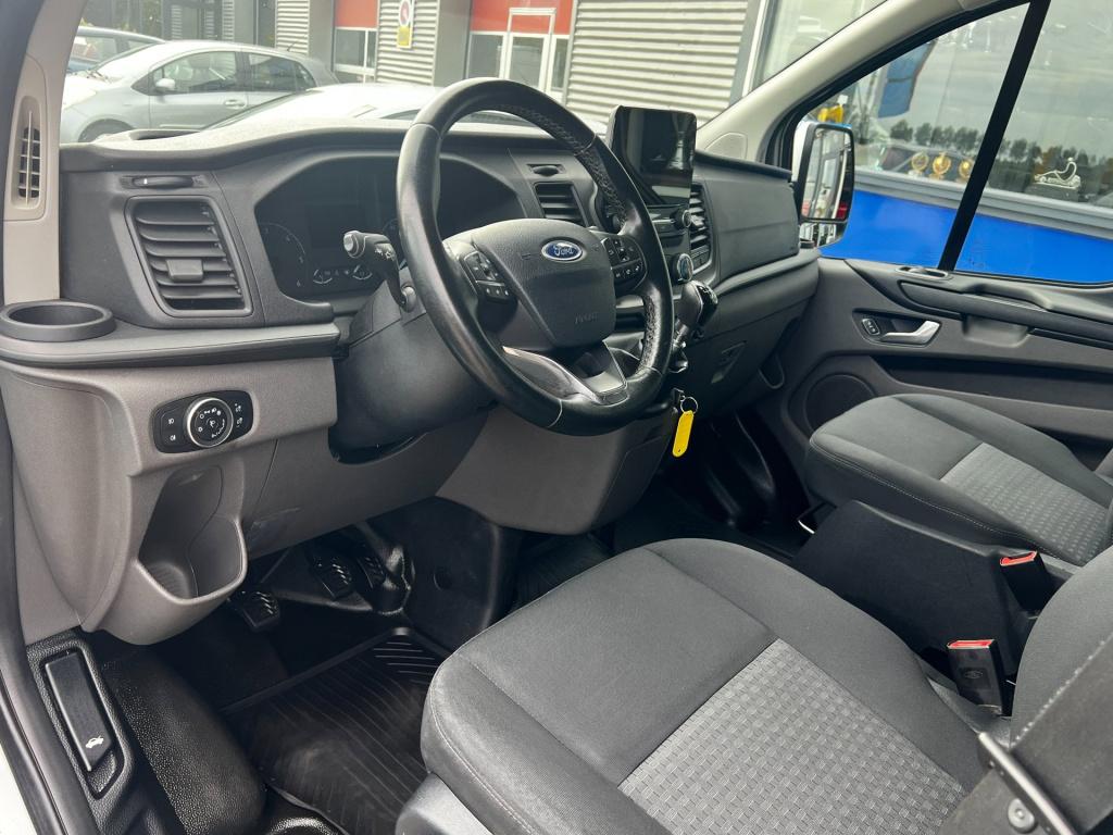 Ford Transit Custom 300 2.0 tdci 170 pk l1h1 dc, navi, camera, trekhaak enz