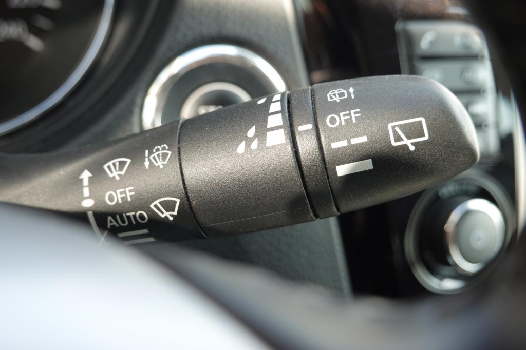 Nissan Qashqai 1.2 connect edition
