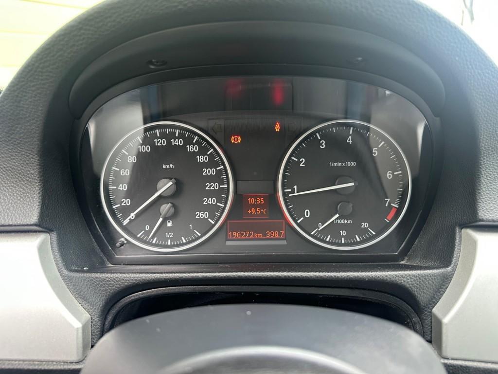 BMW 3-serie 320i corporate lease executive