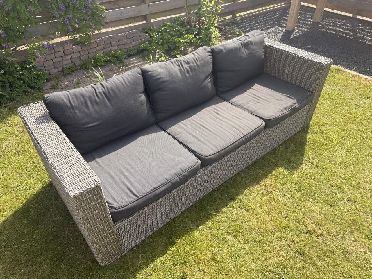 Loungebank tuin