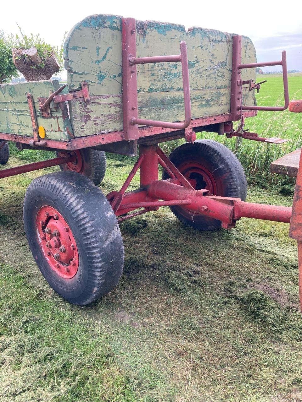 Platte wagen Dodge Beep onderstel