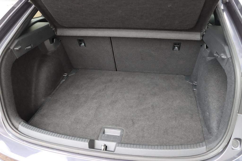 Volkswagen Taigo 1.5 tsi r-line business 150pk dsg7