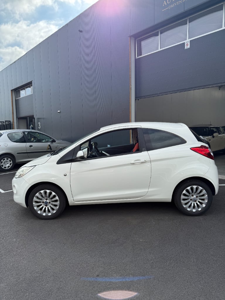 Ford KA 1.2 - titanium - airco