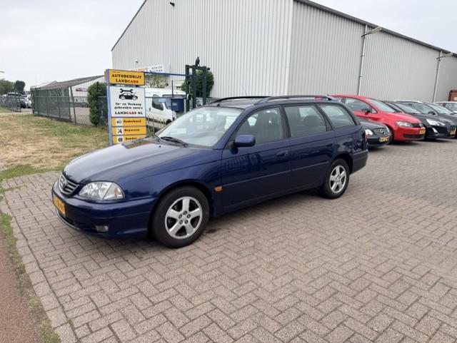 Toyota Avensis wagon 1.8-16v linea luna