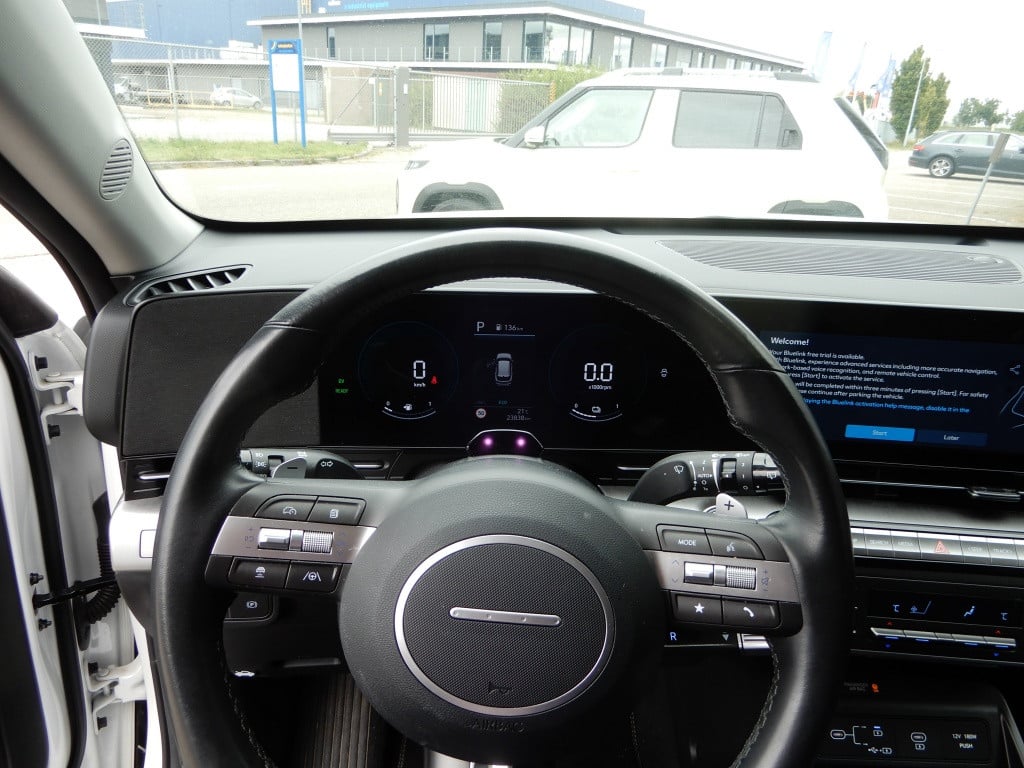 Hyundai Kona 1.6 gdi hev comfort | nieuw model! | 17 inch | navigatie | ada