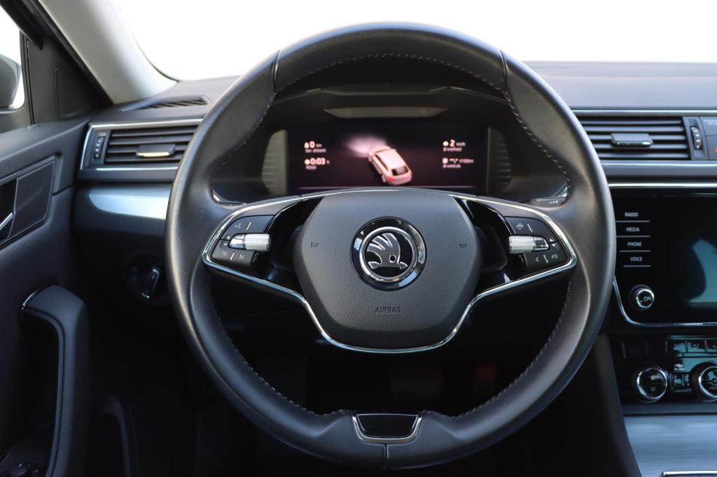 Skoda Superb combi 1.5 tsi act business edition 150pk