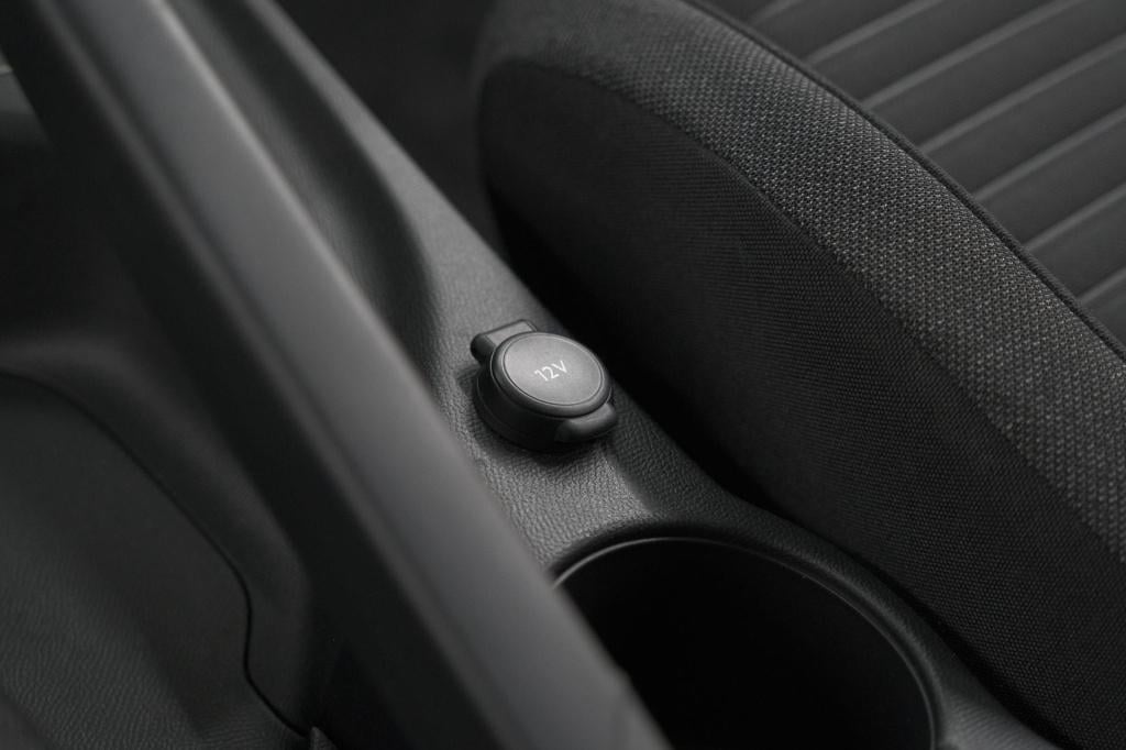 Peugeot 208 puretech 100 active | navigatie | cruise control | apple carpla