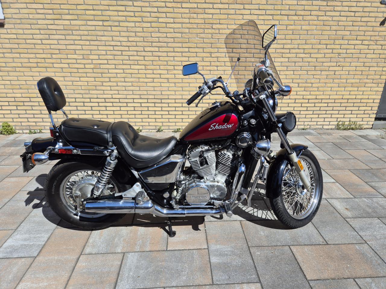 Honda Shadow VT800C