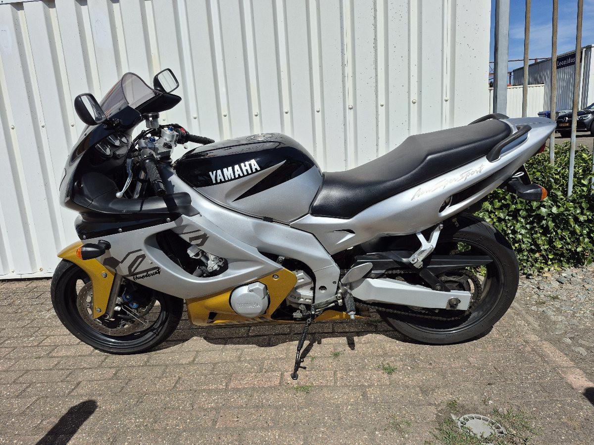 Yamaha Thundercat YZF600, sportieve toermotor