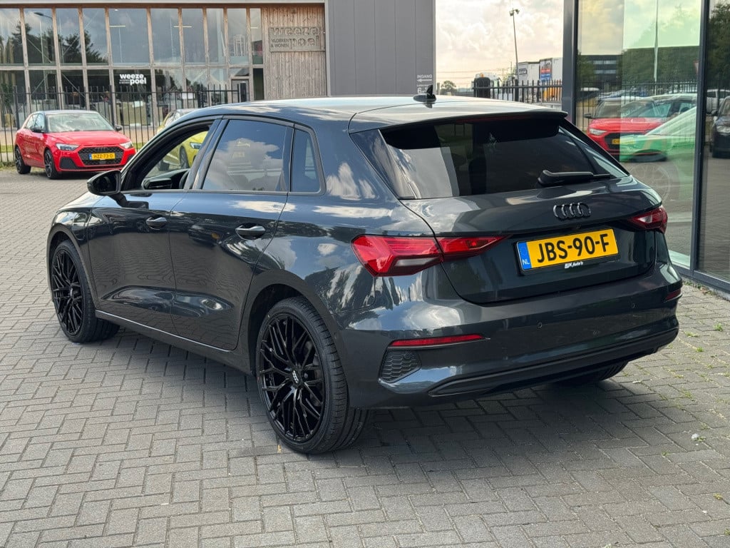 Audi A3 sportback 40 tfsi e edition * stoelverwarming * camera * adaptive c