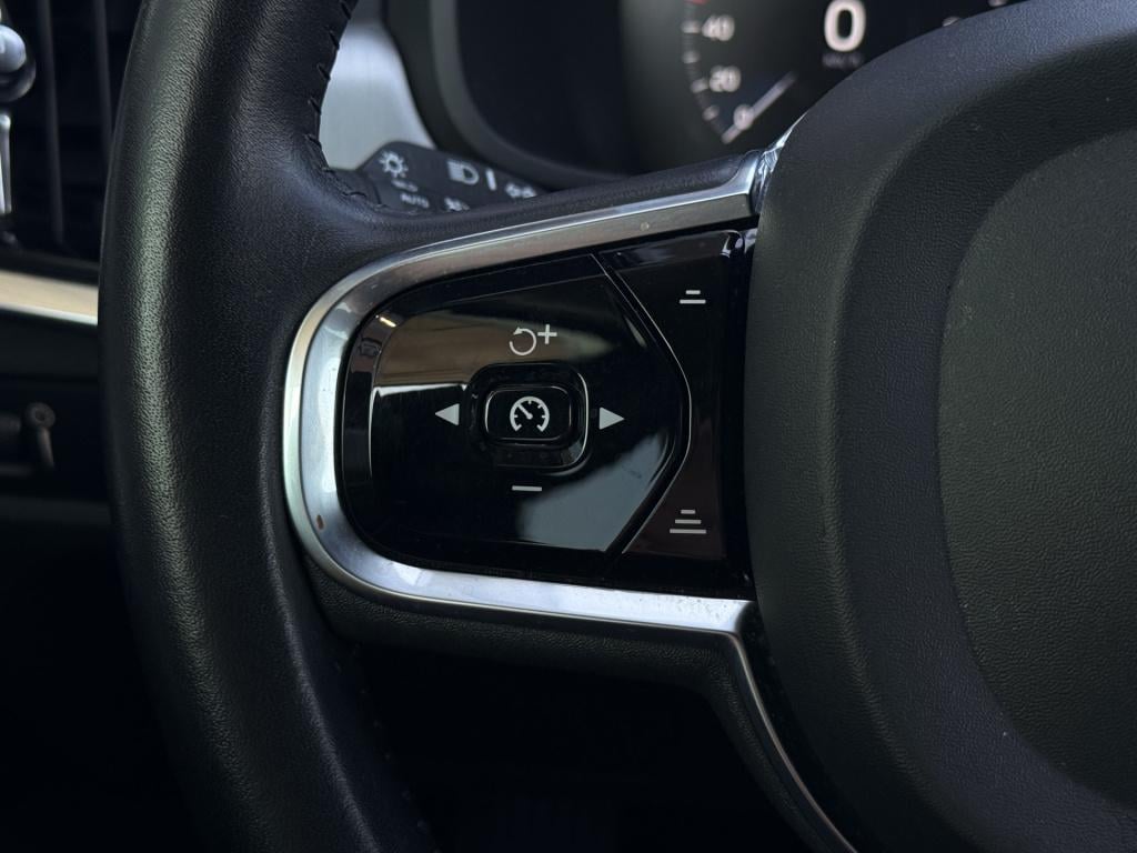 Volvo S90 2.0 t4 momentum | leder | parkeersensor | acc | apple carplay | b