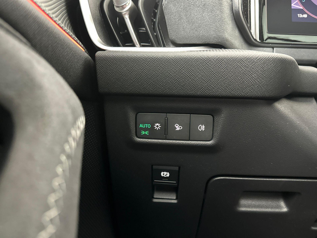 Skoda Kodiaq sportline business 1.5 tsi phev 150 kw / 204 pk su