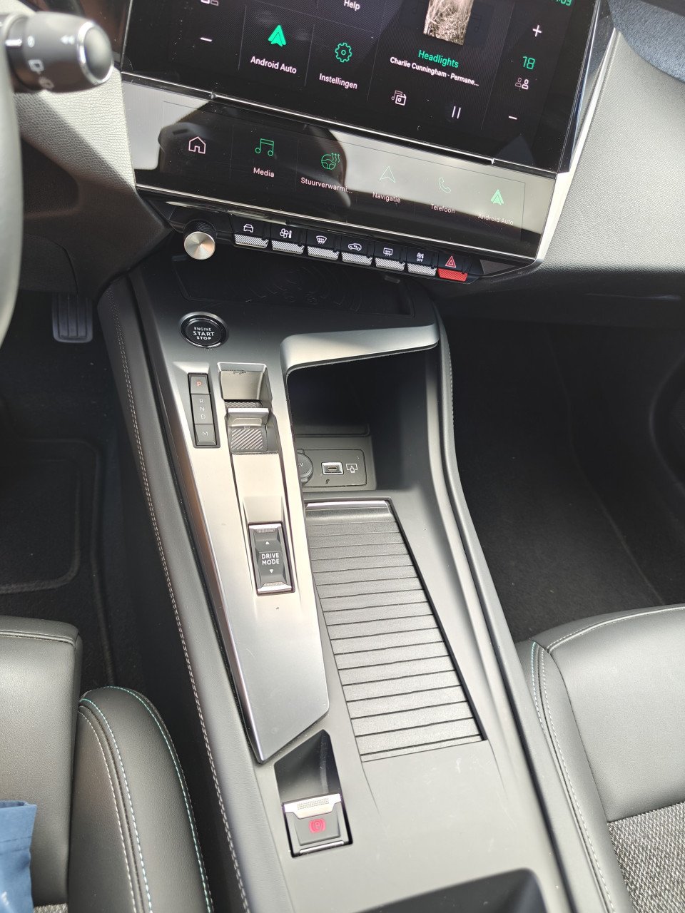 Peugeot 308 1.2 Allure (Luxe uitvoering) 2022