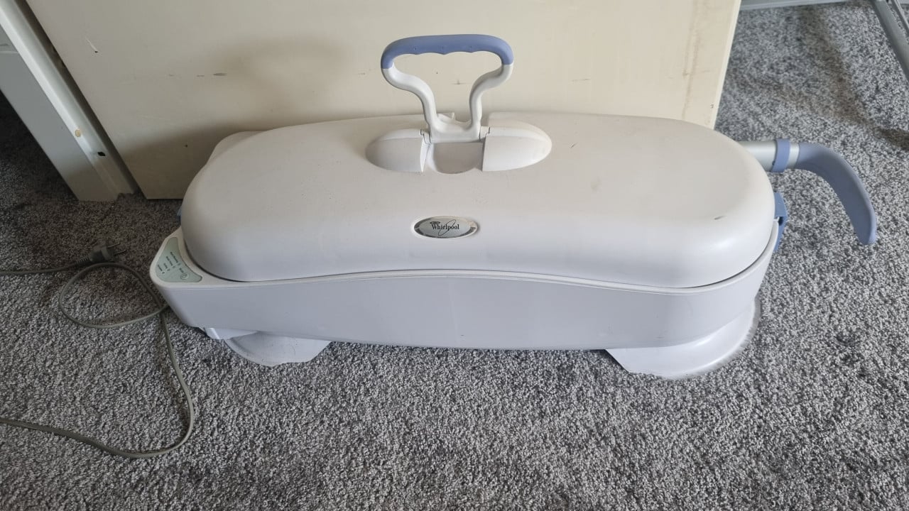 Kledingstomer Philips (Whirlpool) AWR 213 Prêt-à-porter