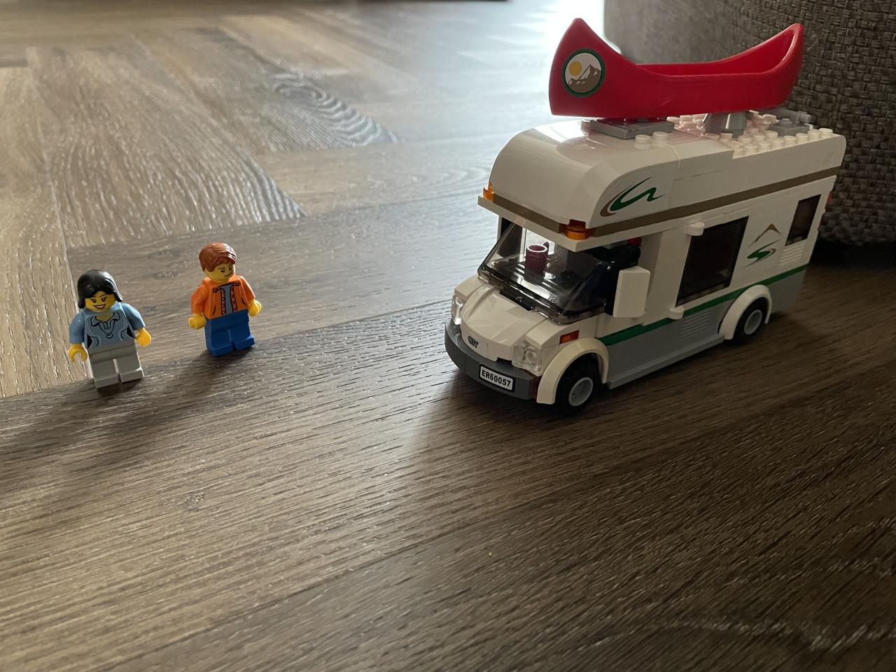 City lego: Camper 60057