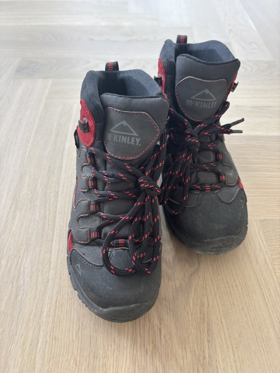 Bergschoenen McKinley maat 34
