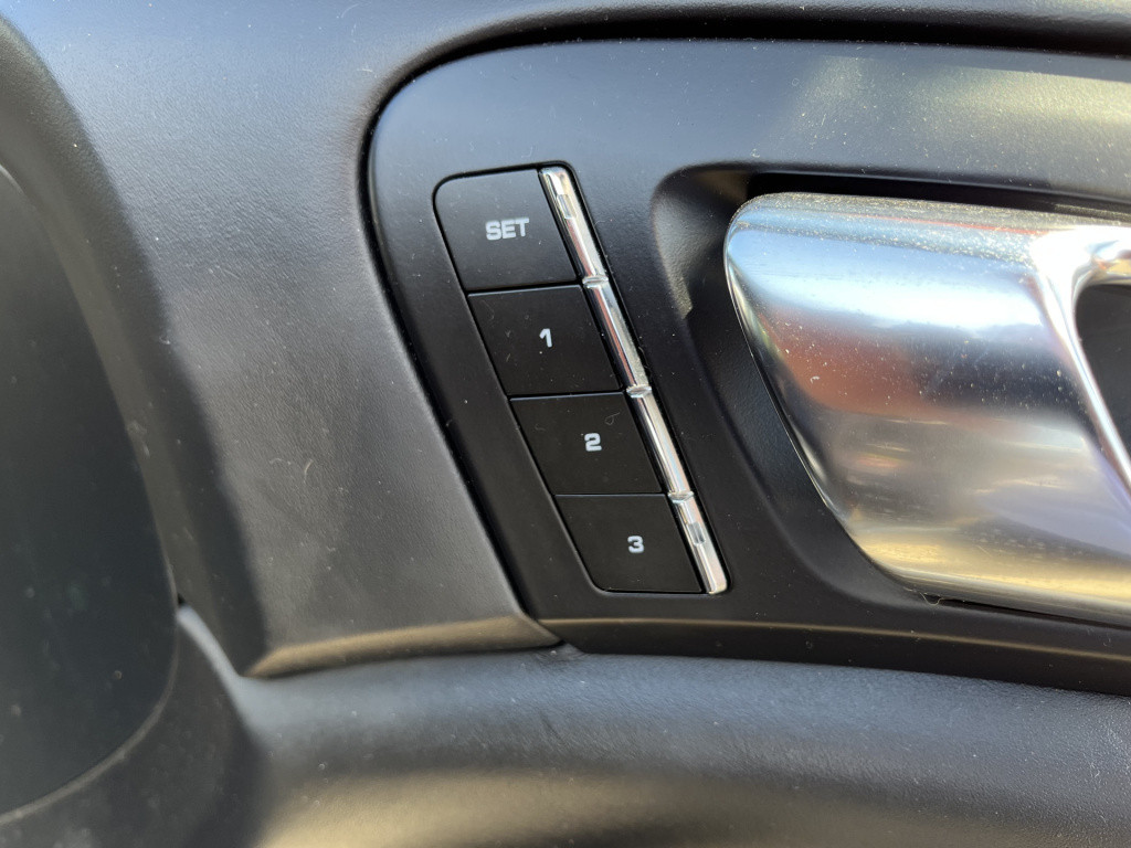 Porsche Cayenne 3.0 v6 s e-hybrid sport-design | pano | 21'' lmv | luchtver