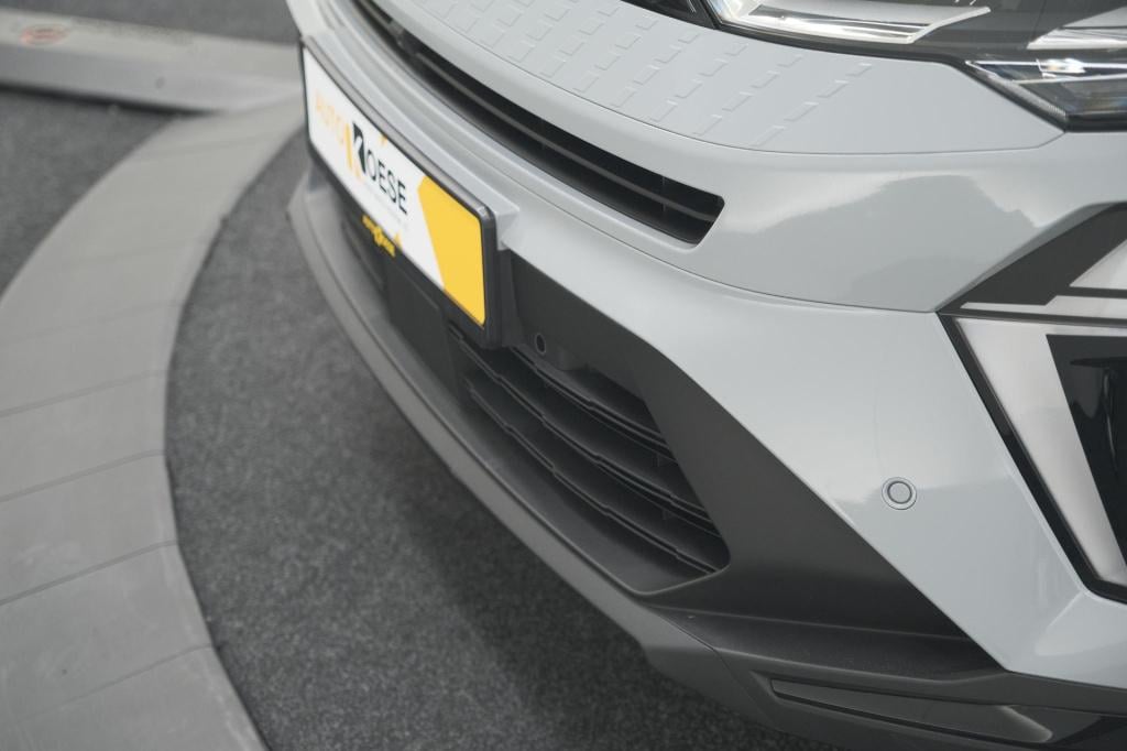 Renault Captur 1.6 e-tech full hybrid 145 techno | camera | navigatie | app