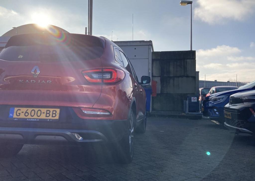 Renault Kadjar 1.3 tce 140 intens - leer / stoelverwarming
