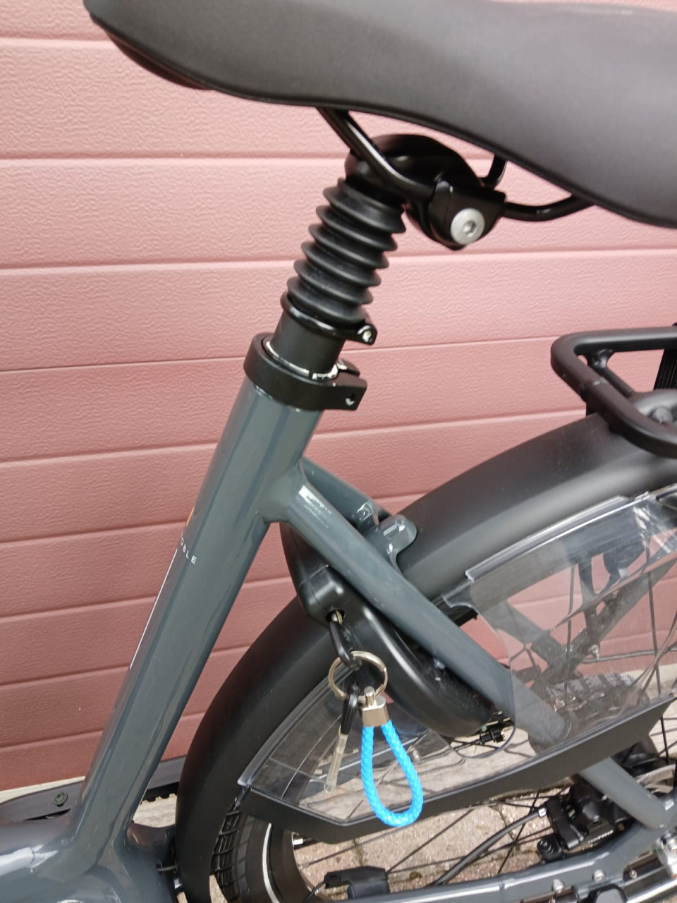 Nieuwe electrische dames  Gazelle HMB Grenoble 2025
