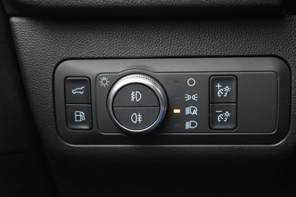 Ford Kuga 2.5 phev st-line x | climate control | adaptieve cruise control |