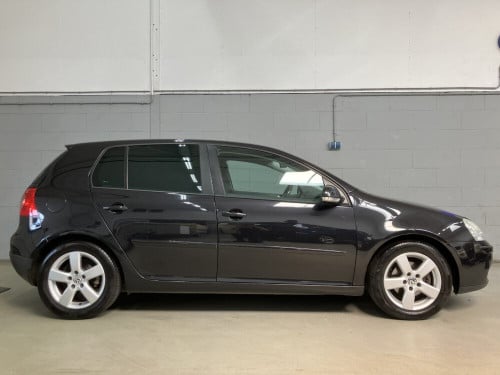 Volkswagen Golf 1.6 FSI Trendline