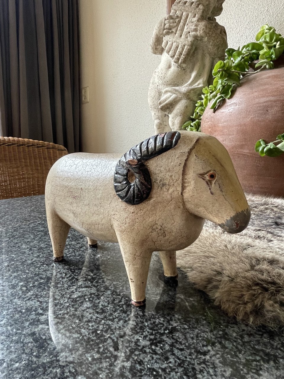 Oude kerststal schapen