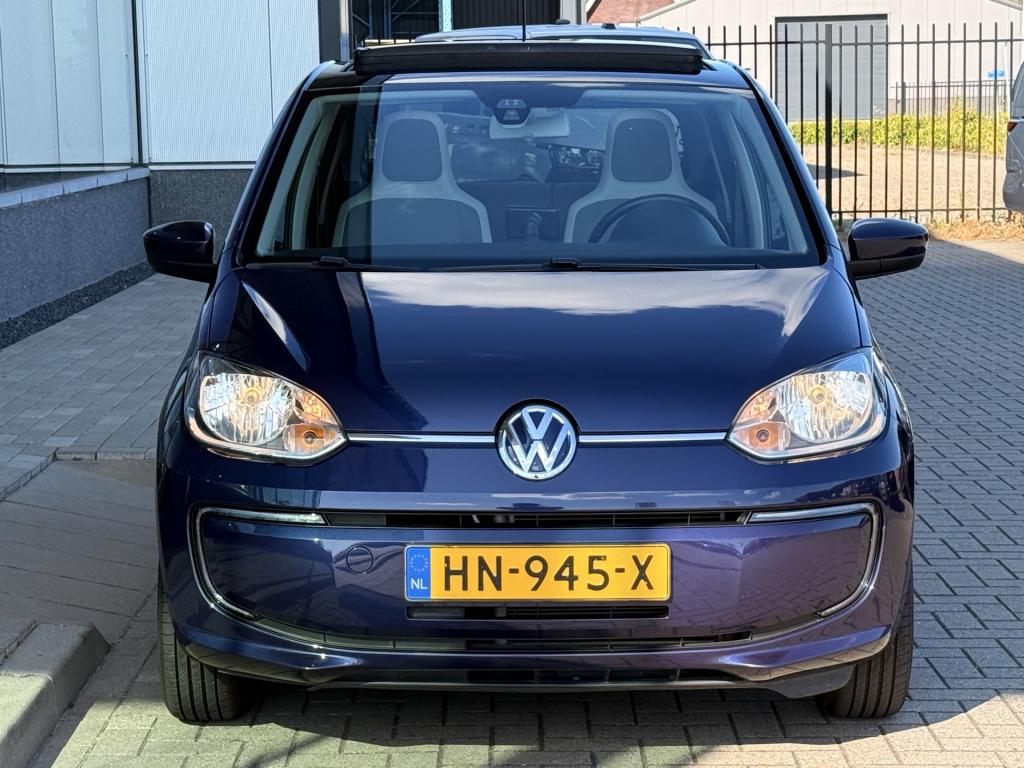 Volkswagen E-up! | pano | stoelverwarming | voorruitverwarming | cruise | d