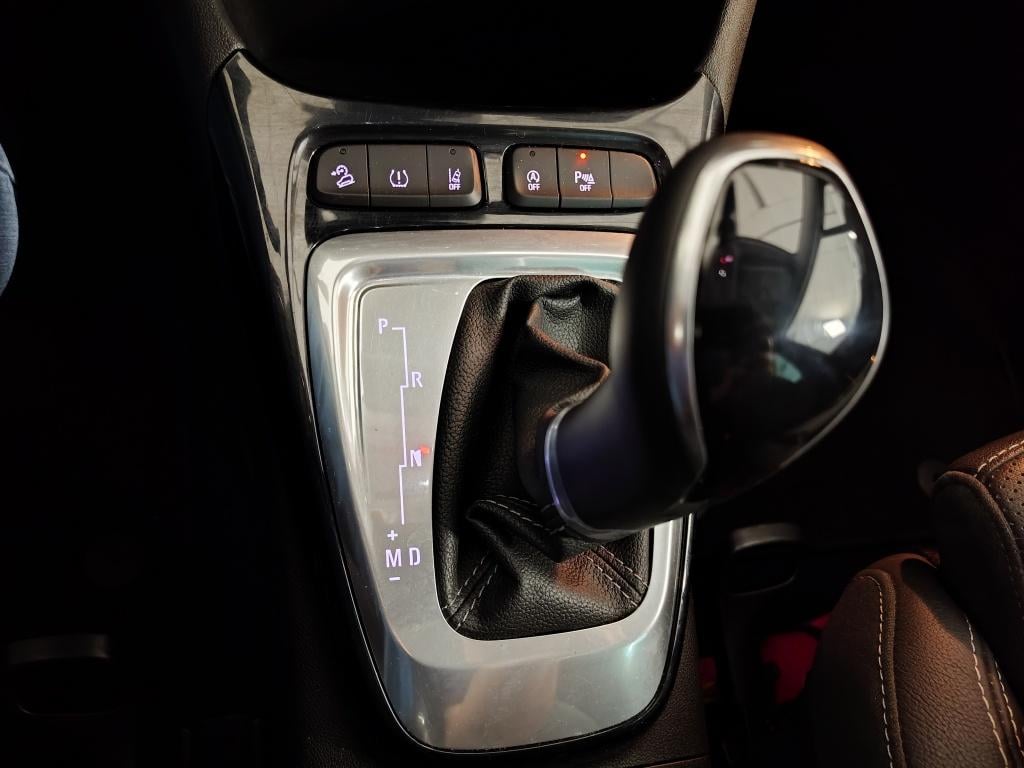 Opel Crossland X 1.2 turbo ultimate | automaat