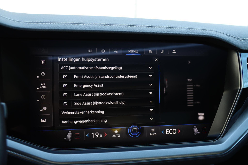 Volkswagen Touareg 3.0 tsi ehybrid elegance 380pk tiptronic