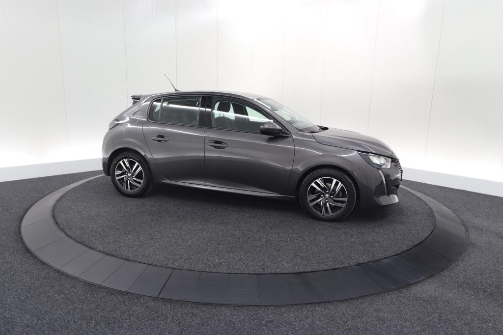 Peugeot 208 puretech 100 eat8 allure | camera | apple carplay | navigatie |