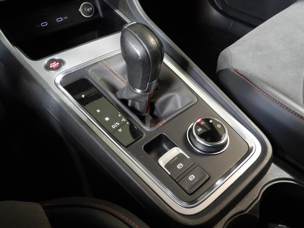 Seat Ateca 1.5 ecotsi 150pk dsg-7 fr business intense