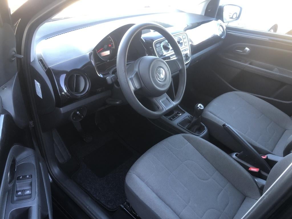 Volkswagen UP! 1.0 move up! bluem.