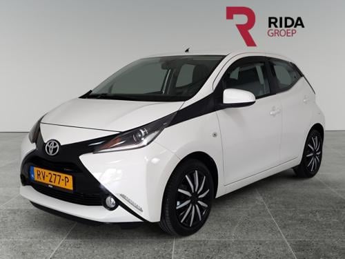 Toyota Aygo 1.0 vvt-i x-play|afneembare trekhaak|cruise control