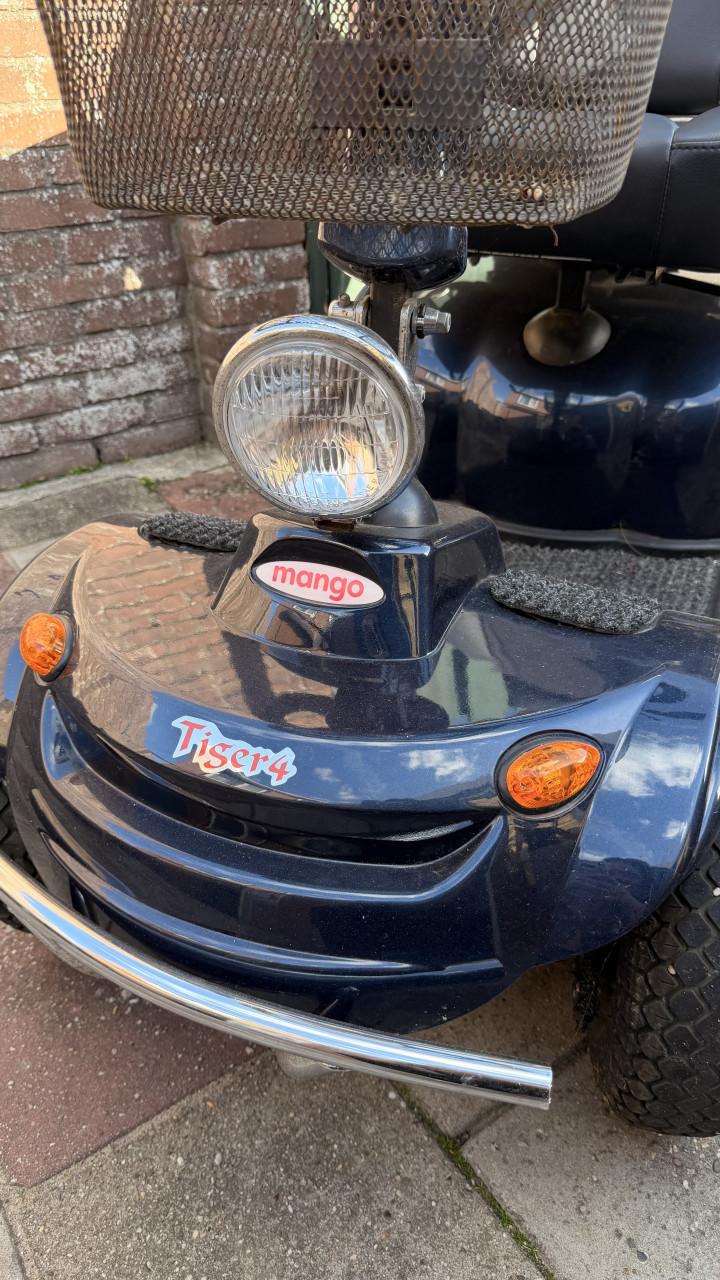 Scootmobiel mango