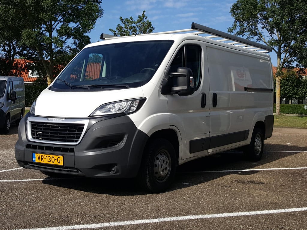 Peugeot Boxer gb 333 hdi-110pk xr profit+ l2h1 3-zits navi | kastinbouw | i