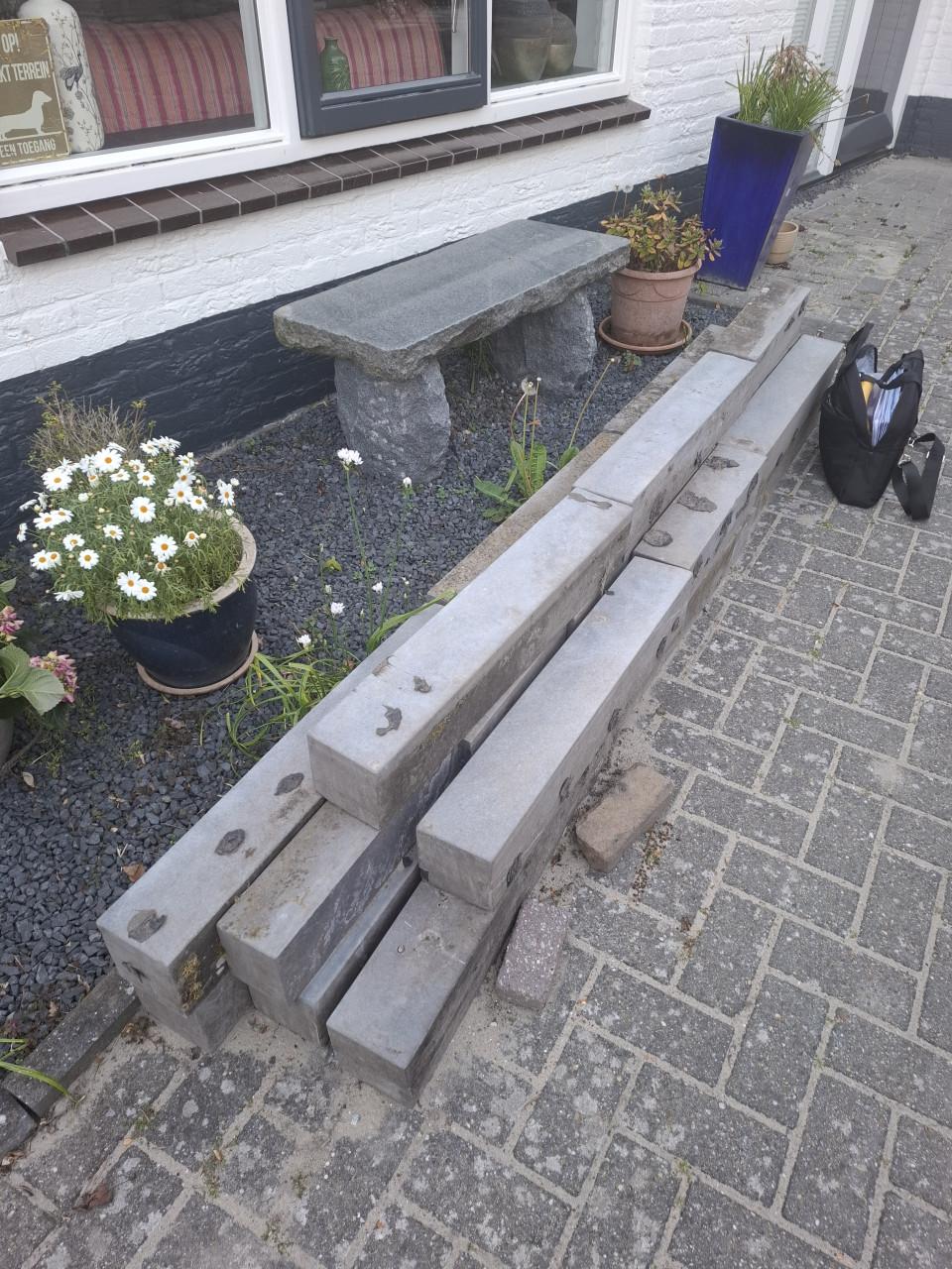 Stapelblokken 12x12x60 (gratis af te halen)